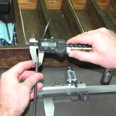 Locatti - Soluções em Mola Gás